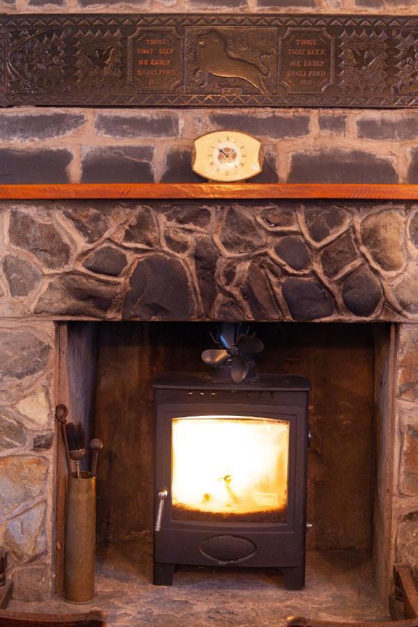 Aberdulas Cottage In The Dyfi Valley Wales Machynlleth Exterior photo